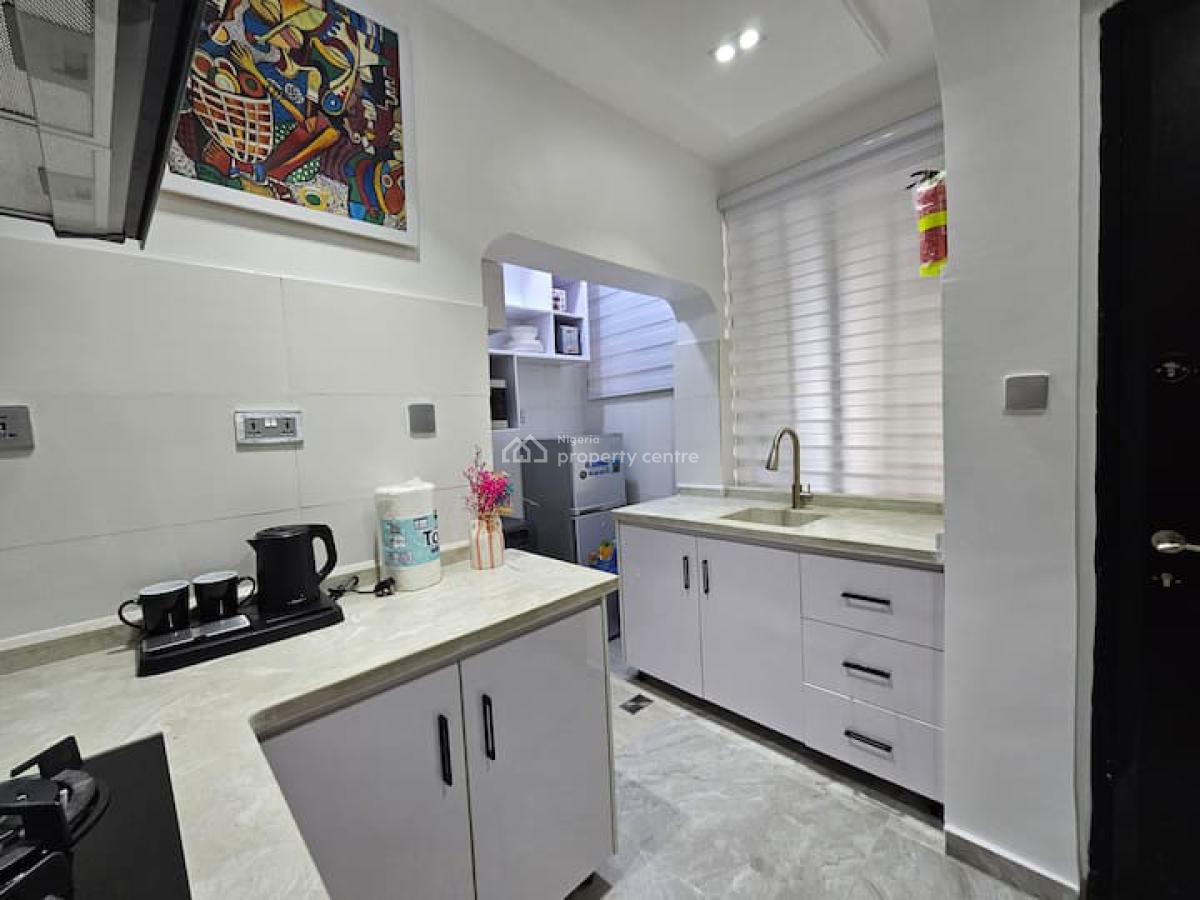 Fully Furnished 2 Bedroom Apartment, Lekki Right, Lekki, Lagos, Flat / Apartment for Rent
