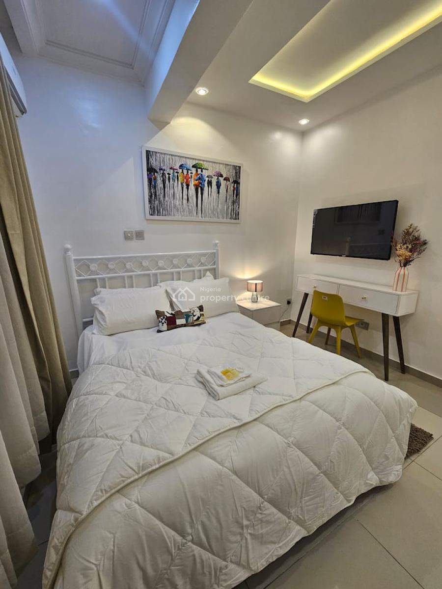 Fully Furnished 2 Bedroom Apartment, Lekki Right, Lekki, Lagos, Flat / Apartment for Rent