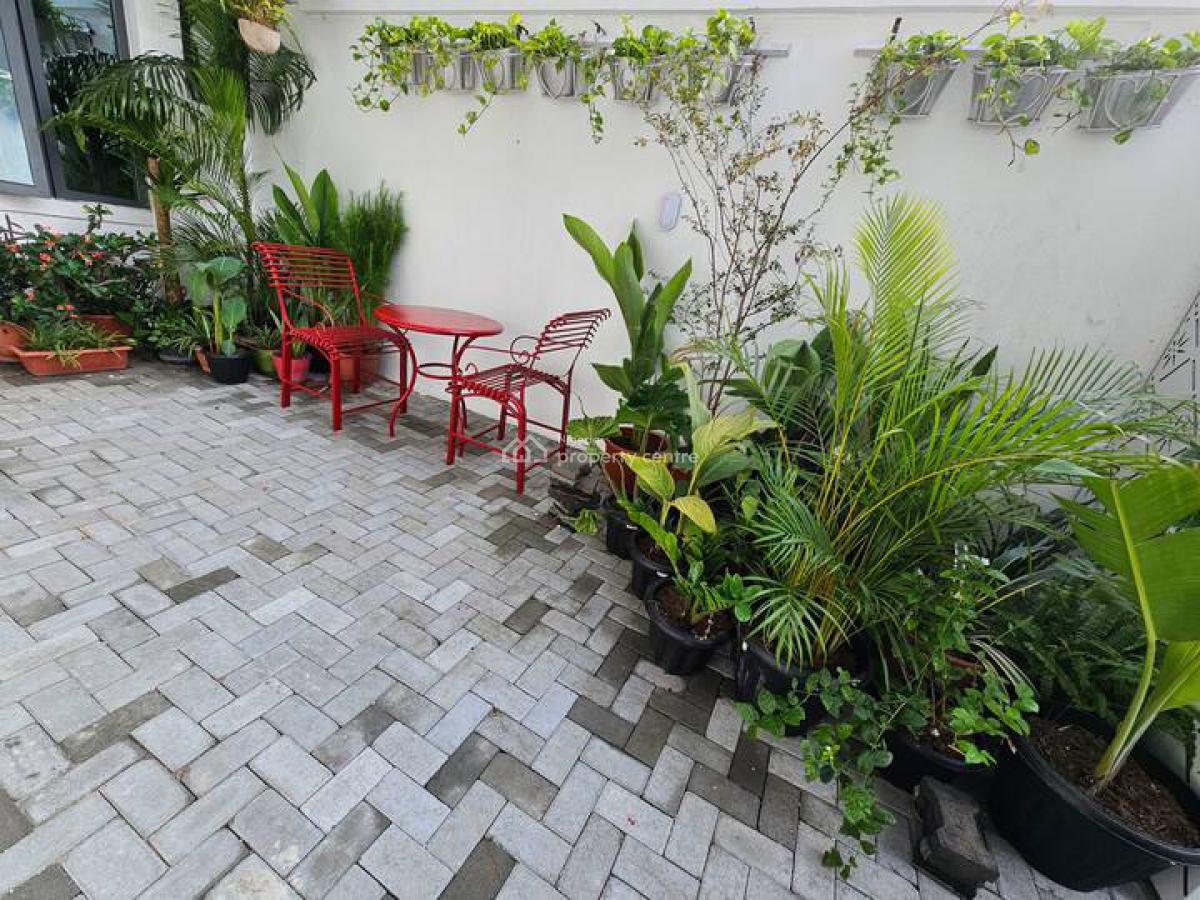 Fully Furnished 2 Bedroom Apartment, Lekki Right, Lekki, Lagos, Flat / Apartment for Rent