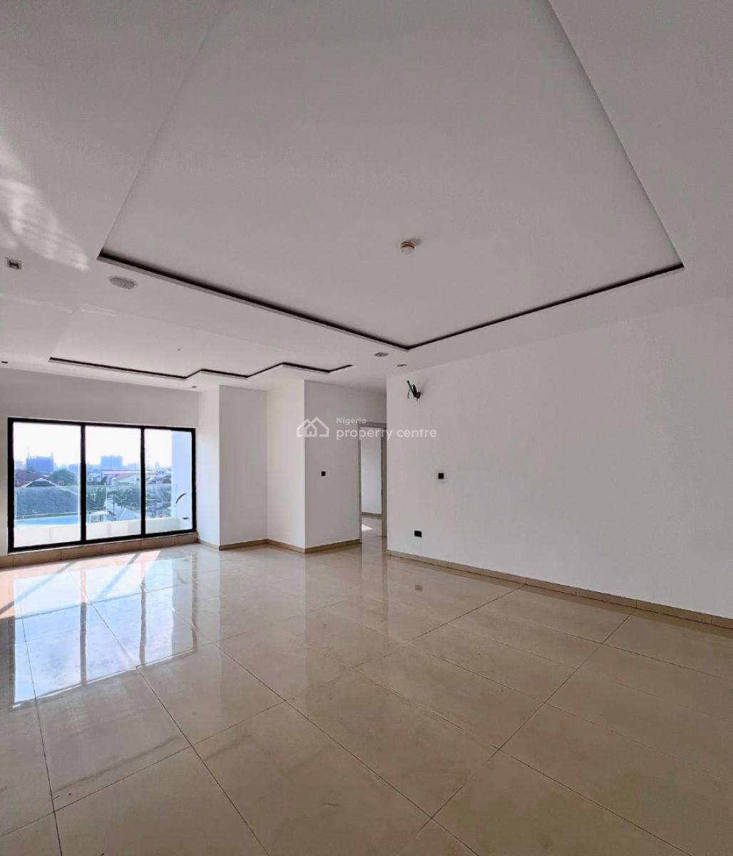 Fully Serviced 3 Bedroom Apartments with Elevator, Swimming Pool, Gym, Lekki Phase 1, Lekki, Lagos, Flat / Apartment for Sale