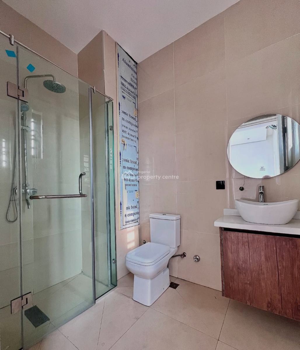 Fully Serviced 3 Bedroom Apartments with Elevator, Swimming Pool, Gym, Lekki Phase 1, Lekki, Lagos, Flat / Apartment for Sale