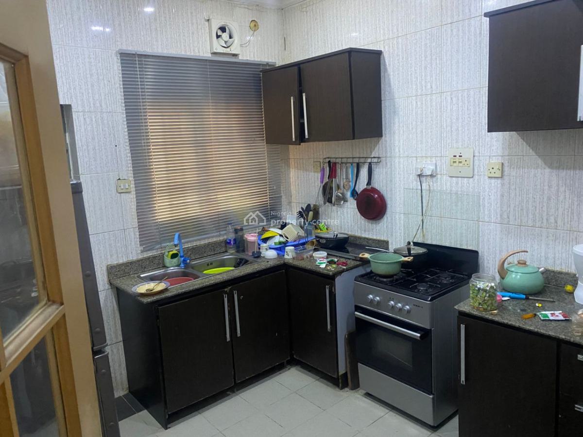 Shared Apartment Close to Ajah Bus Stop, Ado Road, Badore, Ajah, Lagos, Flat / Apartment for Rent