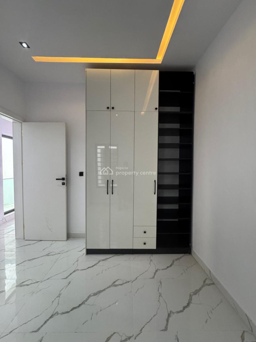 6 Bedroom Detached Duplex with Bq, Ajah, Lagos, Detached Duplex for Sale