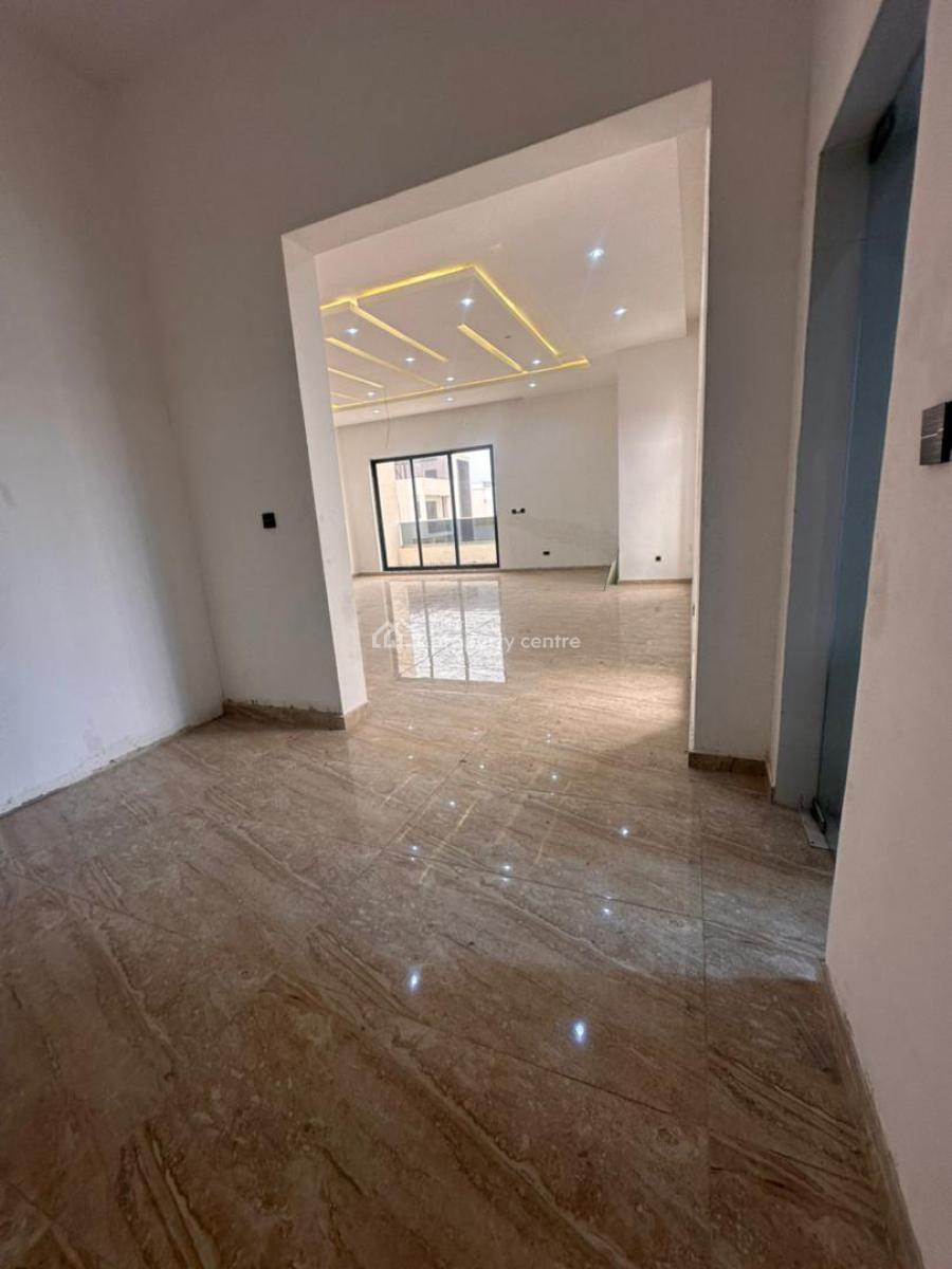 7 Bedroom Fully Detached Duplex, Lekki Phase 1, Lekki, Lagos, Detached Duplex for Sale