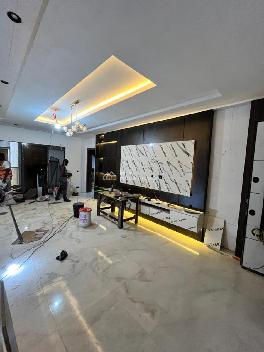 a Well Detailed 2 Bedroom Apartment with Elevator, Banana Island Estate Road, Ikoyi, Lagos, Flat / Apartment for Sale