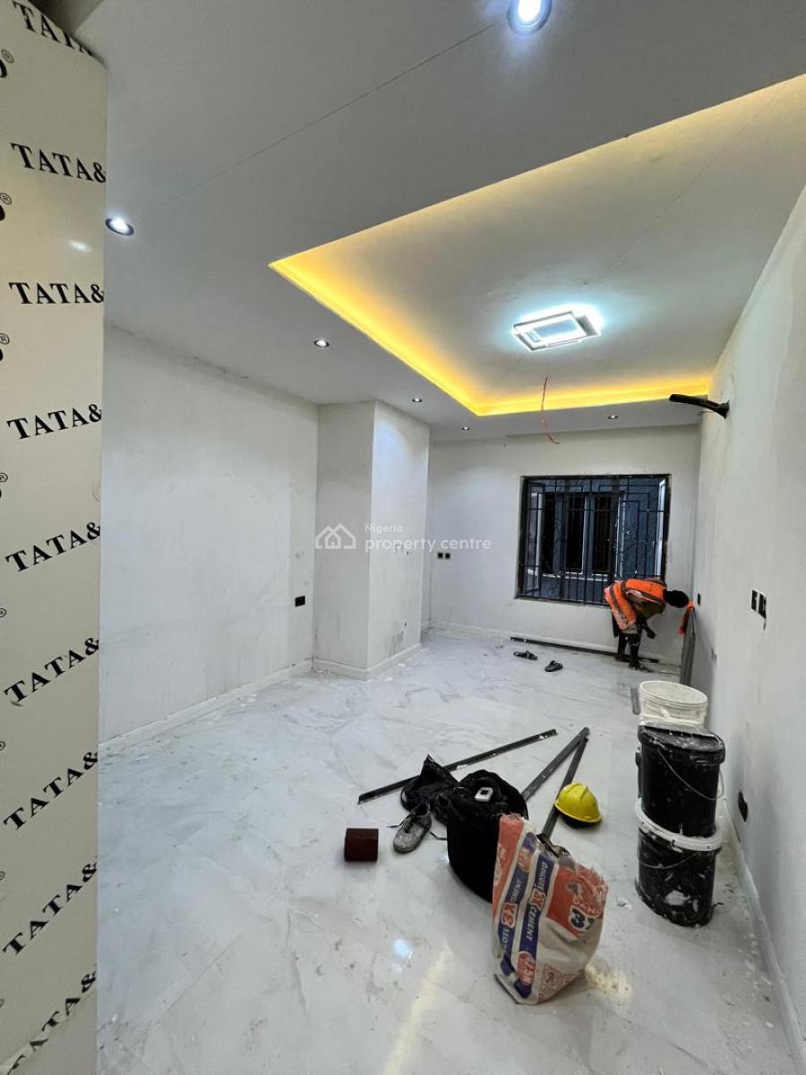 a Well Detailed 2 Bedroom Apartment with Elevator, Banana Island Estate Road, Ikoyi, Lagos, Flat / Apartment for Sale