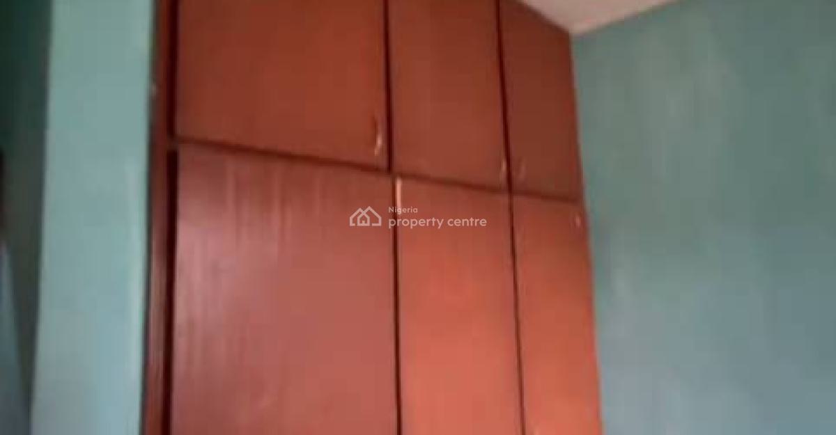 Newly Renovated 3bed Upstairs Flat, Alexander Estate, Oko-oba, Agege, Lagos, Flat / Apartment for Rent