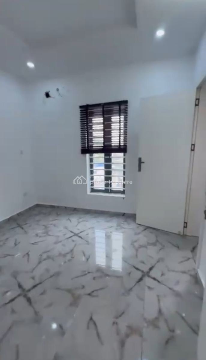 Well Maintained and Spacious One Bedroom Apartment, Lcc Road, Lekki, Lagos, Mini Flat (room and Parlour) for Rent