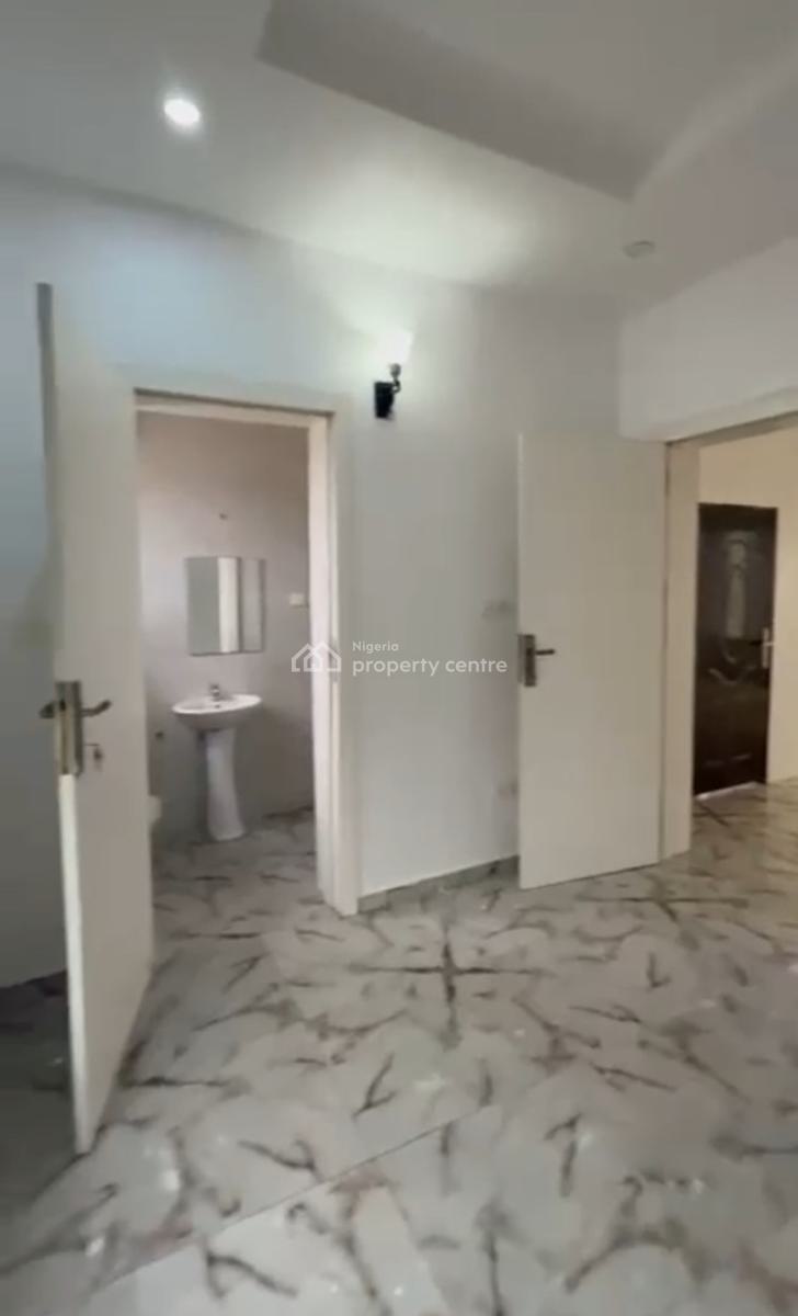 Well Maintained and Spacious One Bedroom Apartment, Lcc Road, Lekki, Lagos, Mini Flat (room and Parlour) for Rent