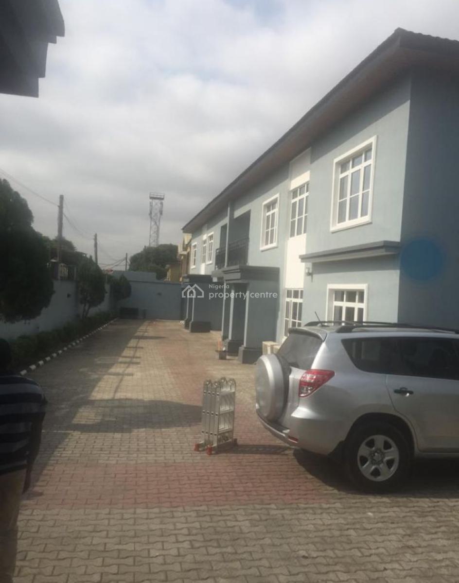 4 Nos 3 Bedroom & 4 Nos Mini Flat, Off Awolowo Way, Ikeja, Lagos, Office Space for Rent