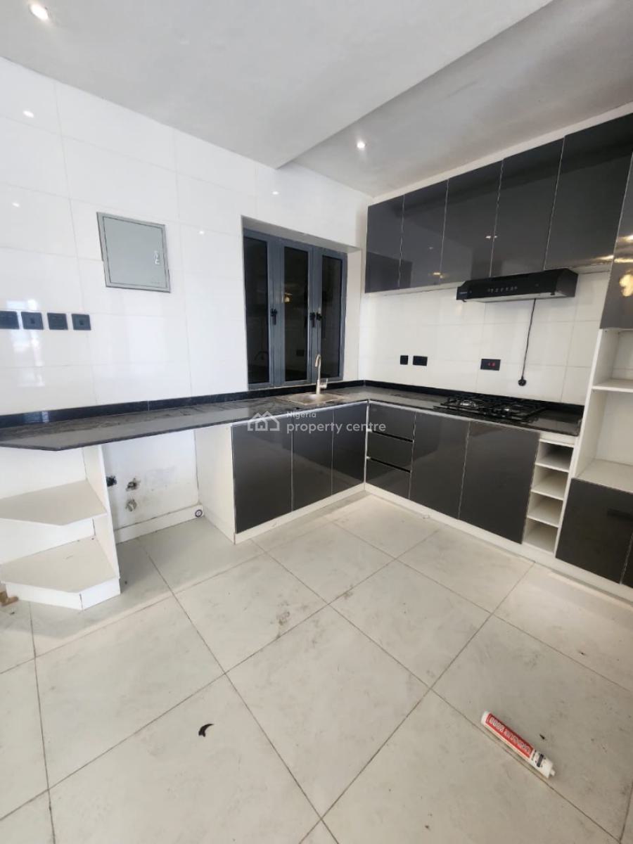 Brand New 2 Bedroom Apartment, Freedom Way, Lekki Phase 1, Lekki, Lagos, Flat / Apartment for Rent