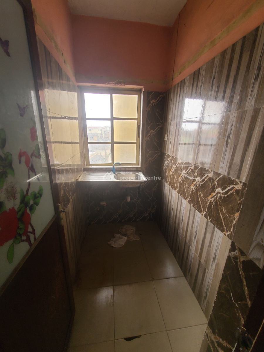 Spacious 1bedroom Flat Upstairs with 1toilet 1bath, Off Aborishade Road, Lawanson, Surulere, Lagos, Mini Flat (room and Parlour) for Rent