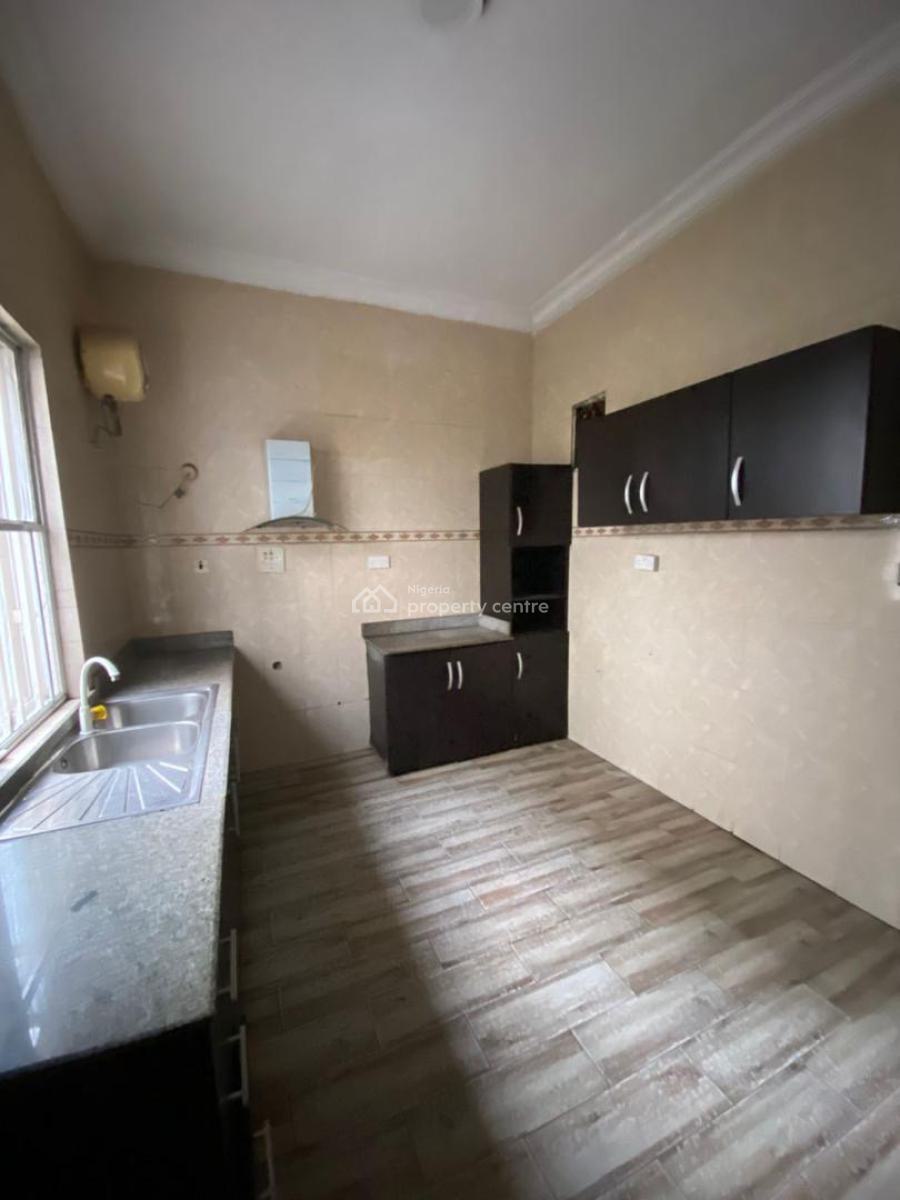 Well Maintained Spacious 4bedroom Terrace Duplex, After Lbs School, Olokonla, Ajah, Lagos, Terraced Duplex for Sale