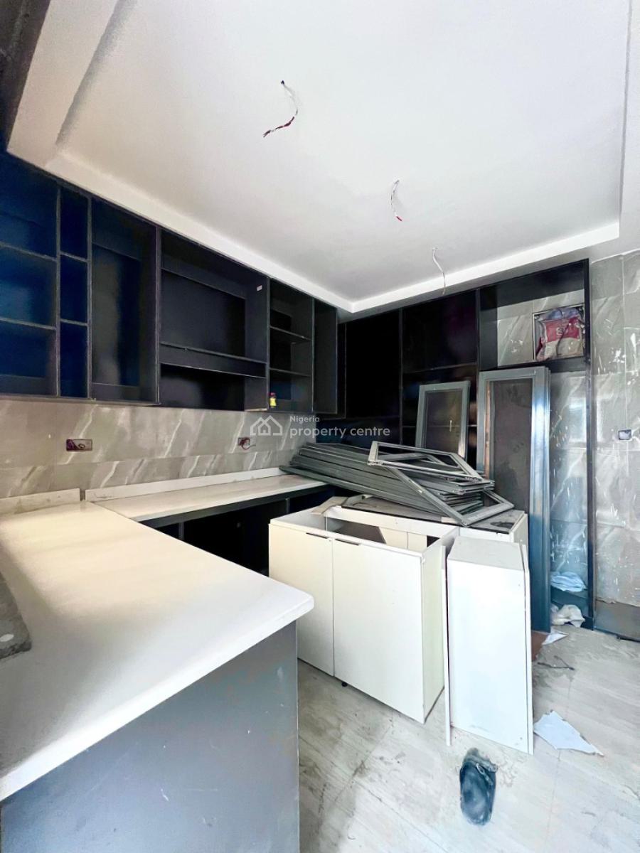 Self Compound 4 Bedroom Semi-detached Duplex with Bq, Lekki, Lagos, Semi-detached Duplex for Sale