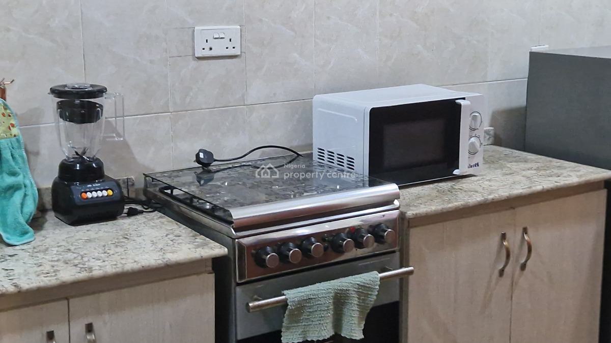 Beautiful and Family Friendly 3 Bedroom Apartment, Omar Bongo,off Maitama Sule, Asokoro District, Abuja, Flat / Apartment Short Let
