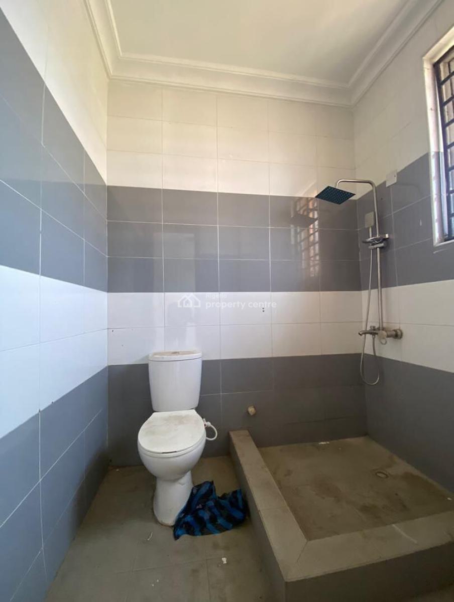 Shared Apartments in a Secure Estate, Ikate, Lekki, Lagos, Self Contain (single Rooms) for Rent
