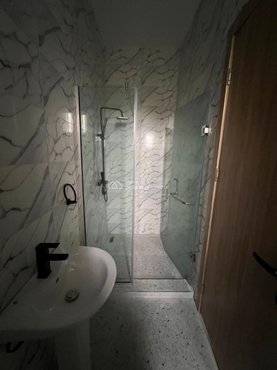 Fully Serviced 2 Bedroom Apartment, Ajah, Lagos, Flat / Apartment for Sale