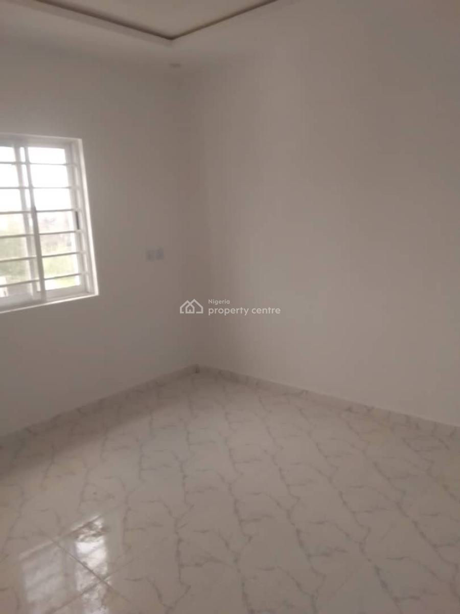 Standard 2 Bedroom Flat, Ado Road, Ajah, Lagos, Flat / Apartment for Rent