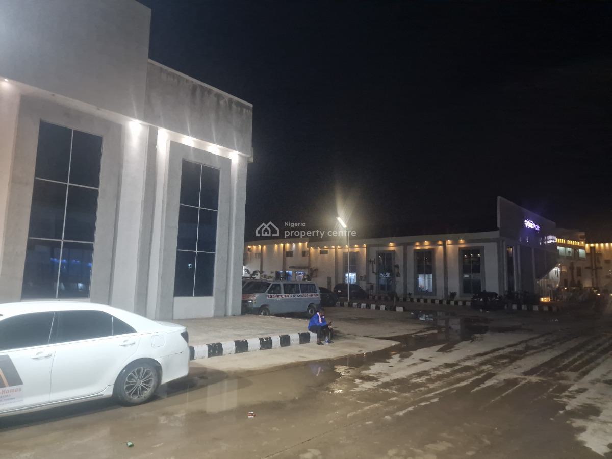 Luxury 6 Bedroom Fully Detached Duplex with Bq, Alagbaka Gra, Akure, Ondo, Detached Duplex for Sale