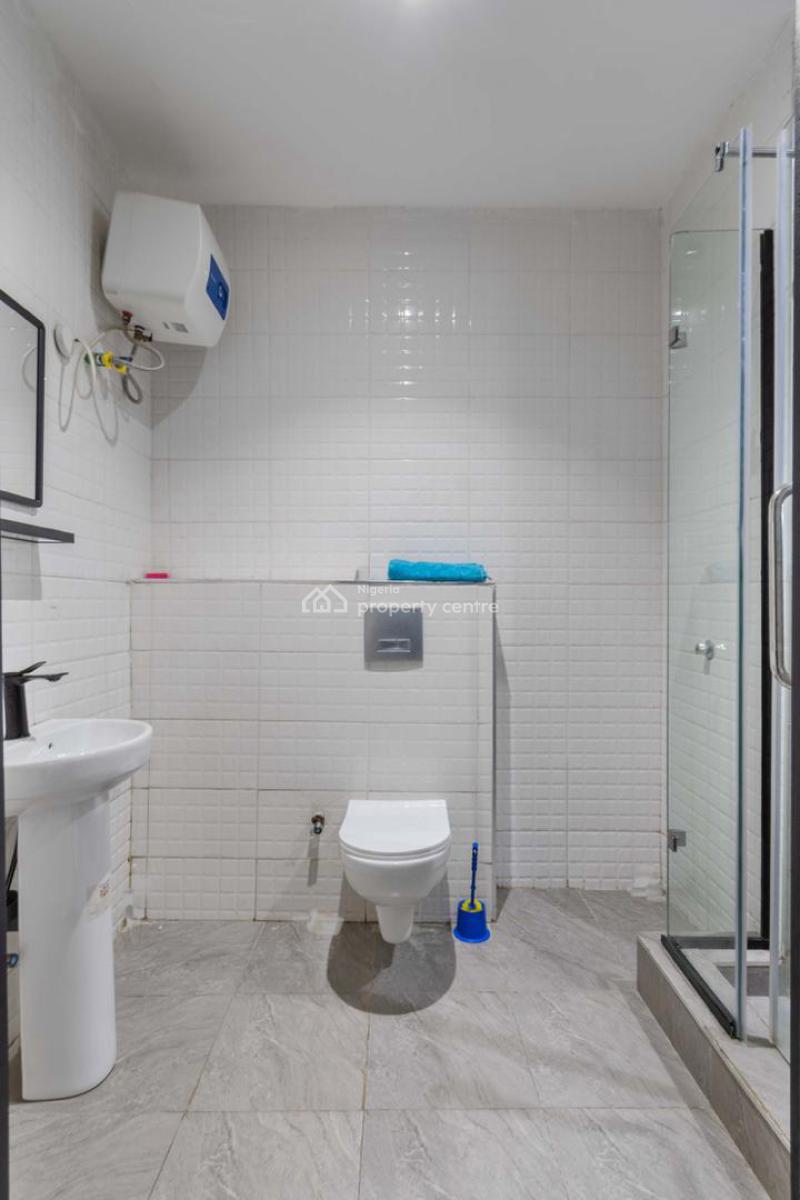 Luxury 2 Bedroom Apartment. Pls Send in Your Bookings, Lekki Phase 1, Lekki, Lagos, Flat / Apartment Short Let
