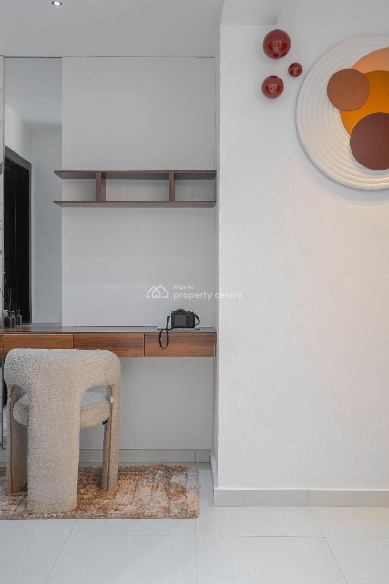 a Luxurious Two Bedroom Apartment., Ikate, Lekki, Lagos, Flat / Apartment Short Let