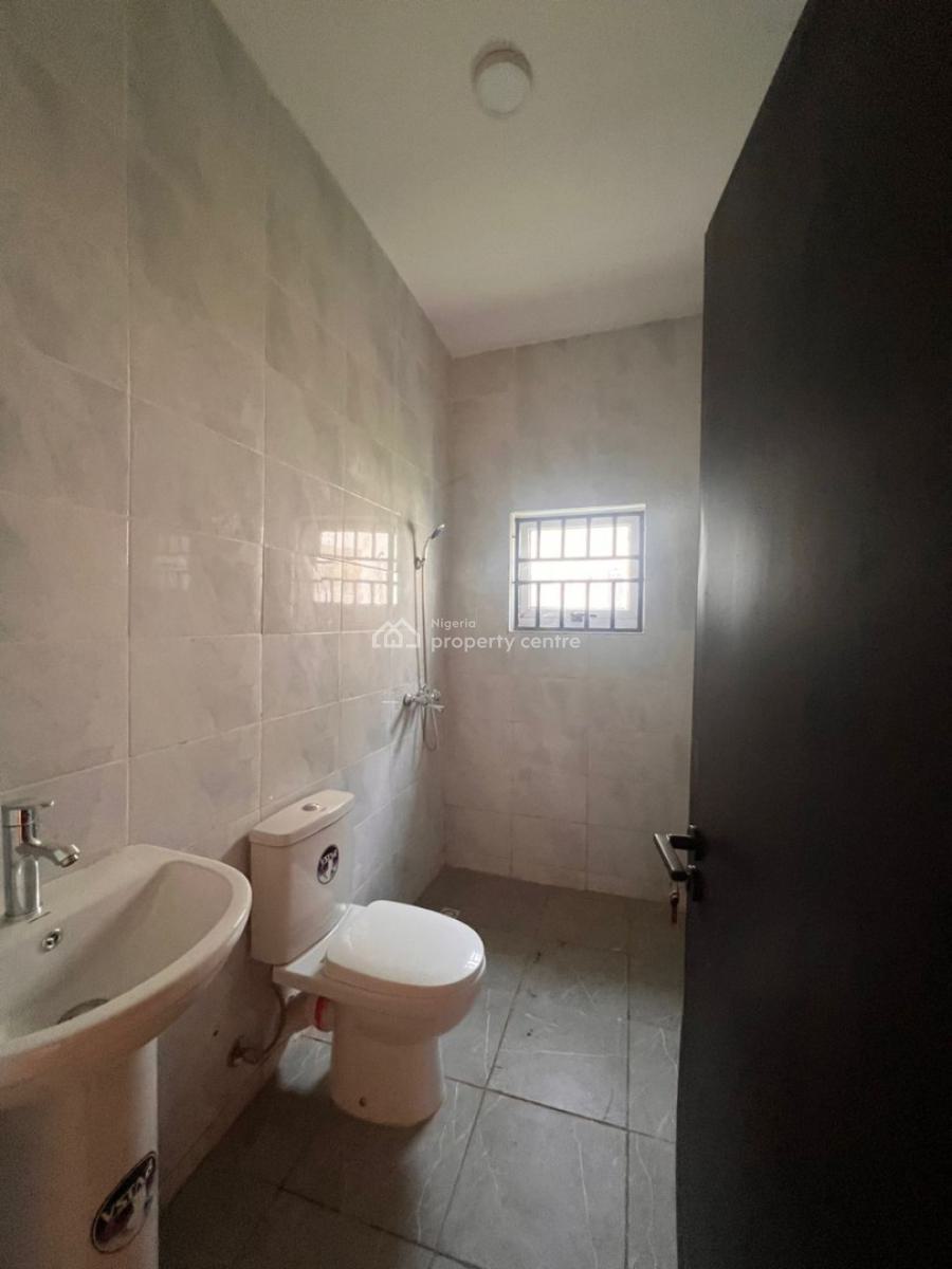 Tasteful 2 Beds Flat Apartment Without Furniture, Gilmore, Jahi, Abuja, Flat / Apartment for Rent