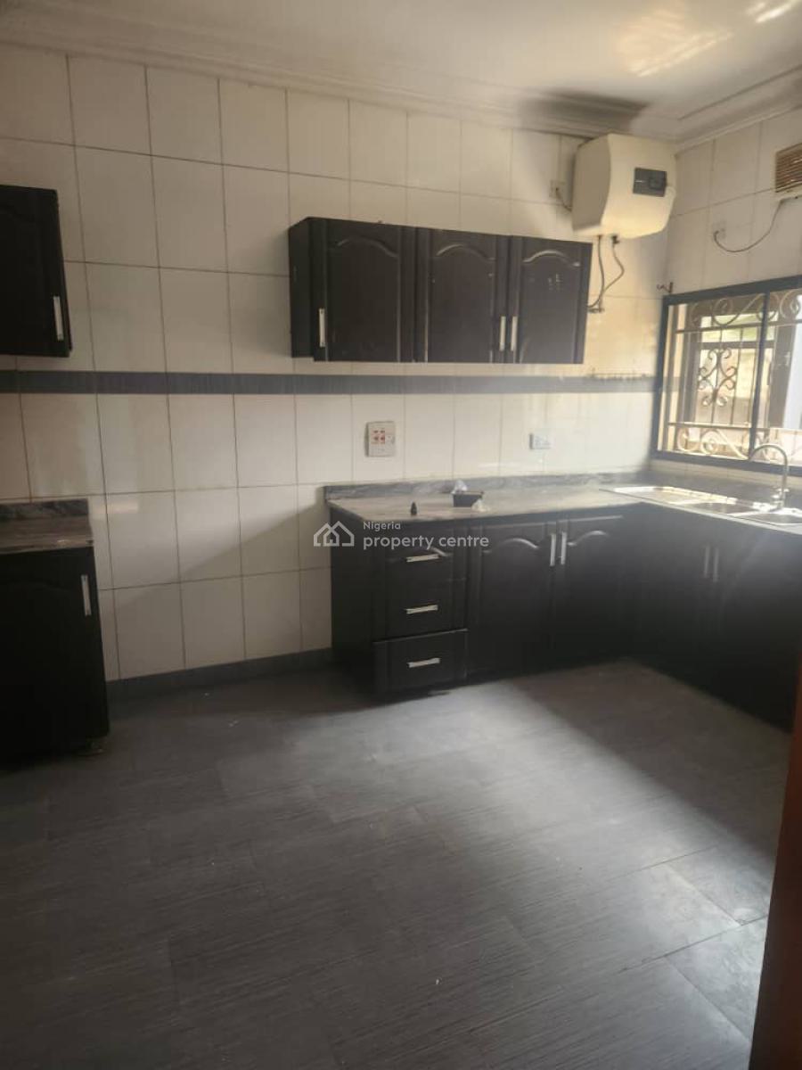 Well Maintained 4 Bedroom Terrace Duplex with a Bq, Ikeja Gra, Ikeja, Lagos, Terraced Duplex for Rent