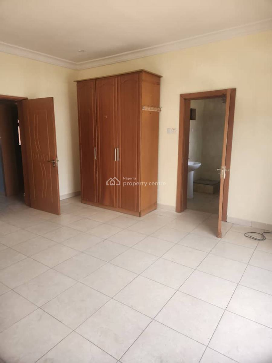 Well Maintained 4 Bedroom Terrace Duplex with a Bq, Ikeja Gra, Ikeja, Lagos, Terraced Duplex for Rent