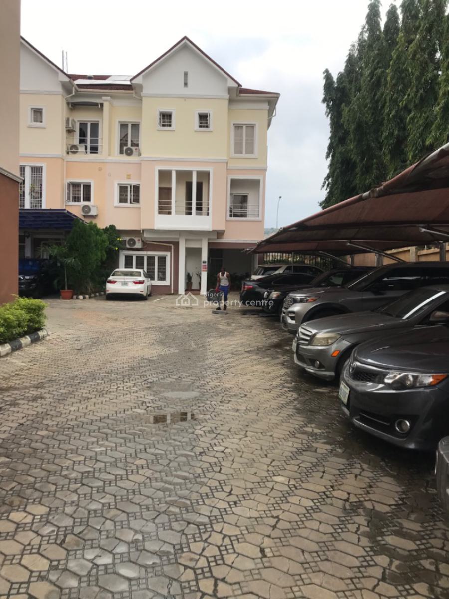 Very Nice 5 Bedroom Spacious Duplex, Bq,in a Gated Mini Estate, Serene Neighborhood, Katampe Extension, Katampe, Abuja, Terraced Duplex for Rent