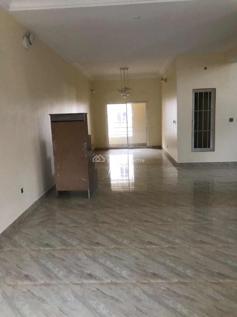 Very Nice 5 Bedroom Spacious Duplex, Bq,in a Gated Mini Estate, Serene Neighborhood, Katampe Extension, Katampe, Abuja, Terraced Duplex for Rent