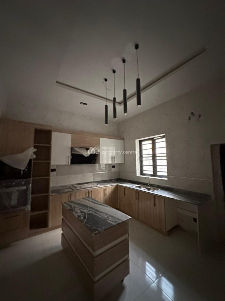 5-bedroom Fully Detached Duplex with Bq, Lekki, Lagos, Detached Duplex for Sale