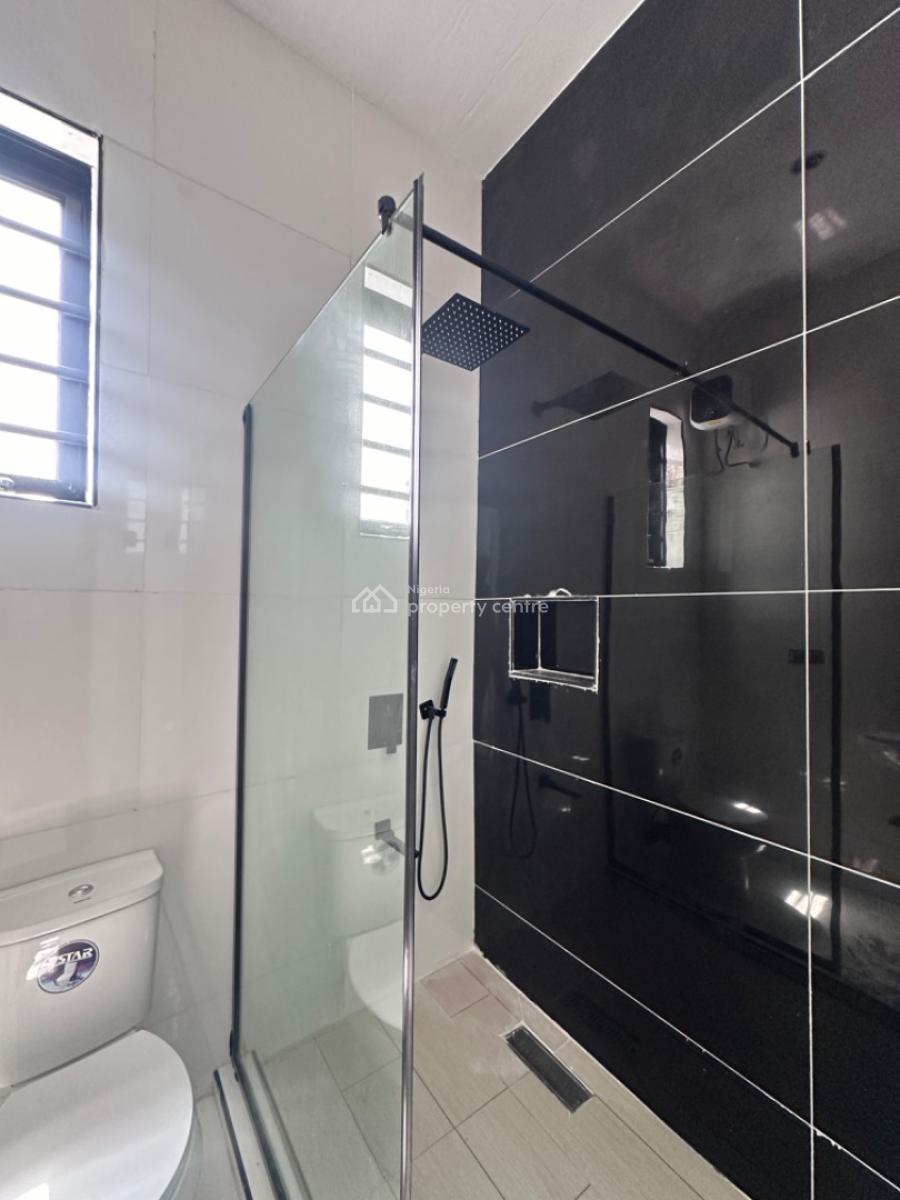 Beautiful Family House with Swimming Pool, Orchid Road By Chevron, Lekki, Lagos, Detached Duplex for Sale
