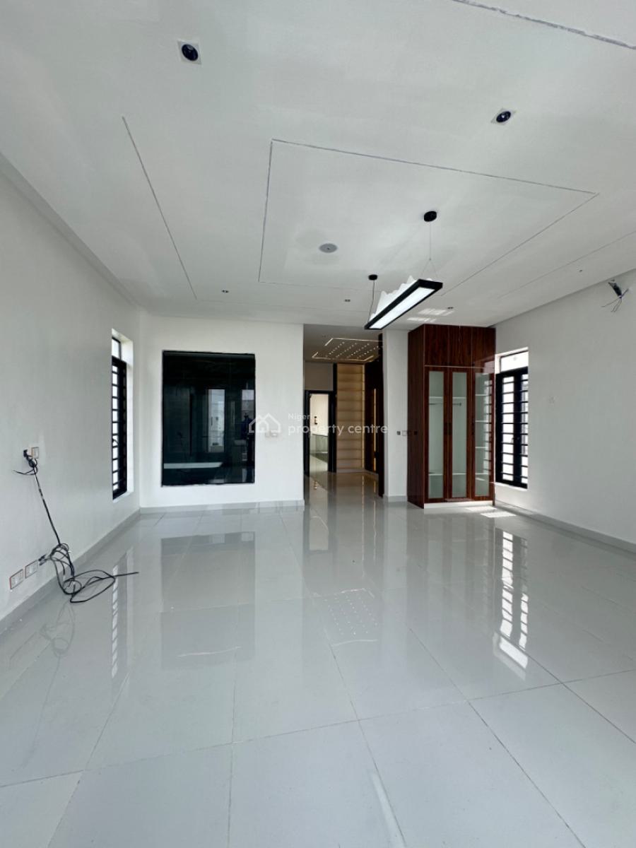 Beautiful Family House with Swimming Pool, Orchid Road By Chevron, Lekki, Lagos, Detached Duplex for Sale