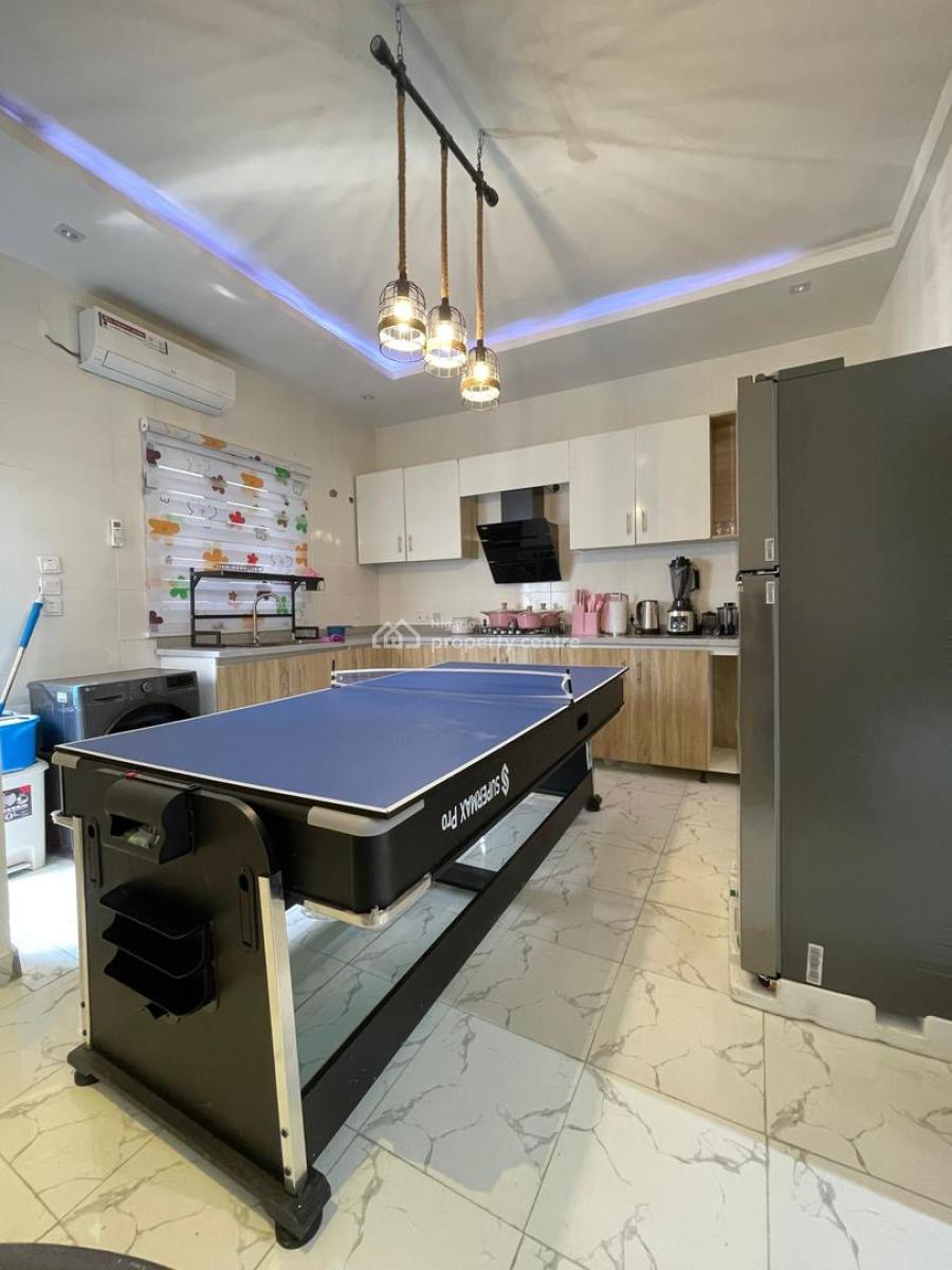 2 Bedroom Apartment, Vgc, Lekki, Lagos, Flat / Apartment Short Let