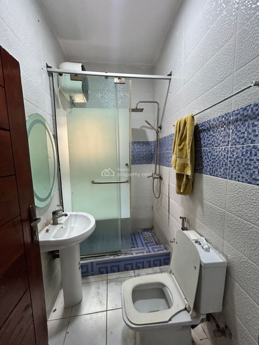 Neatly Built 2 Bedroom Apartment in a Gated Estate [downstairs], Ikate, Lekki Phase 1, Lekki, Lagos, Terraced Duplex for Rent