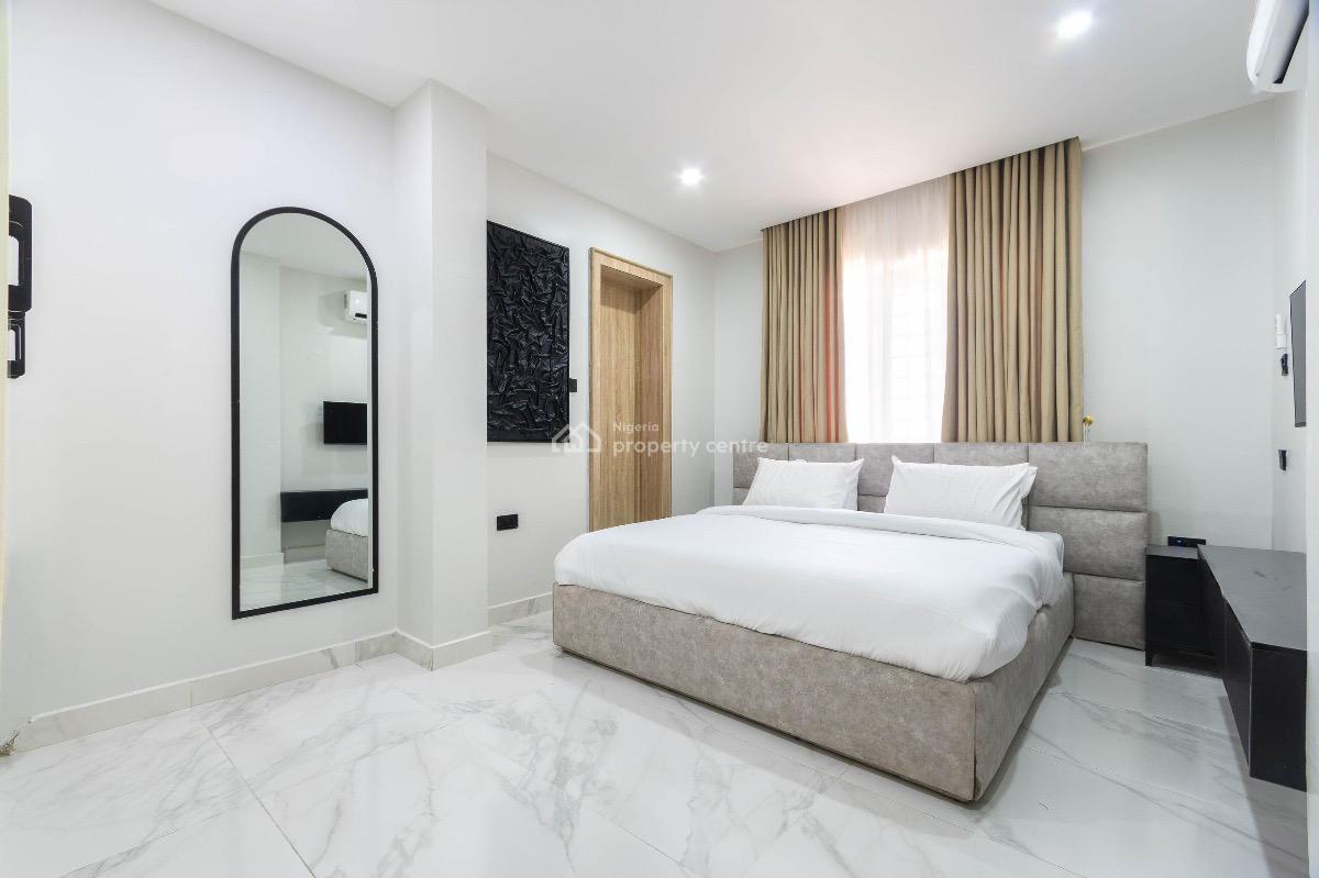 2 Bedroom Apartment, Lekki Phase 1, Lekki, Lagos, Flat / Apartment Short Let