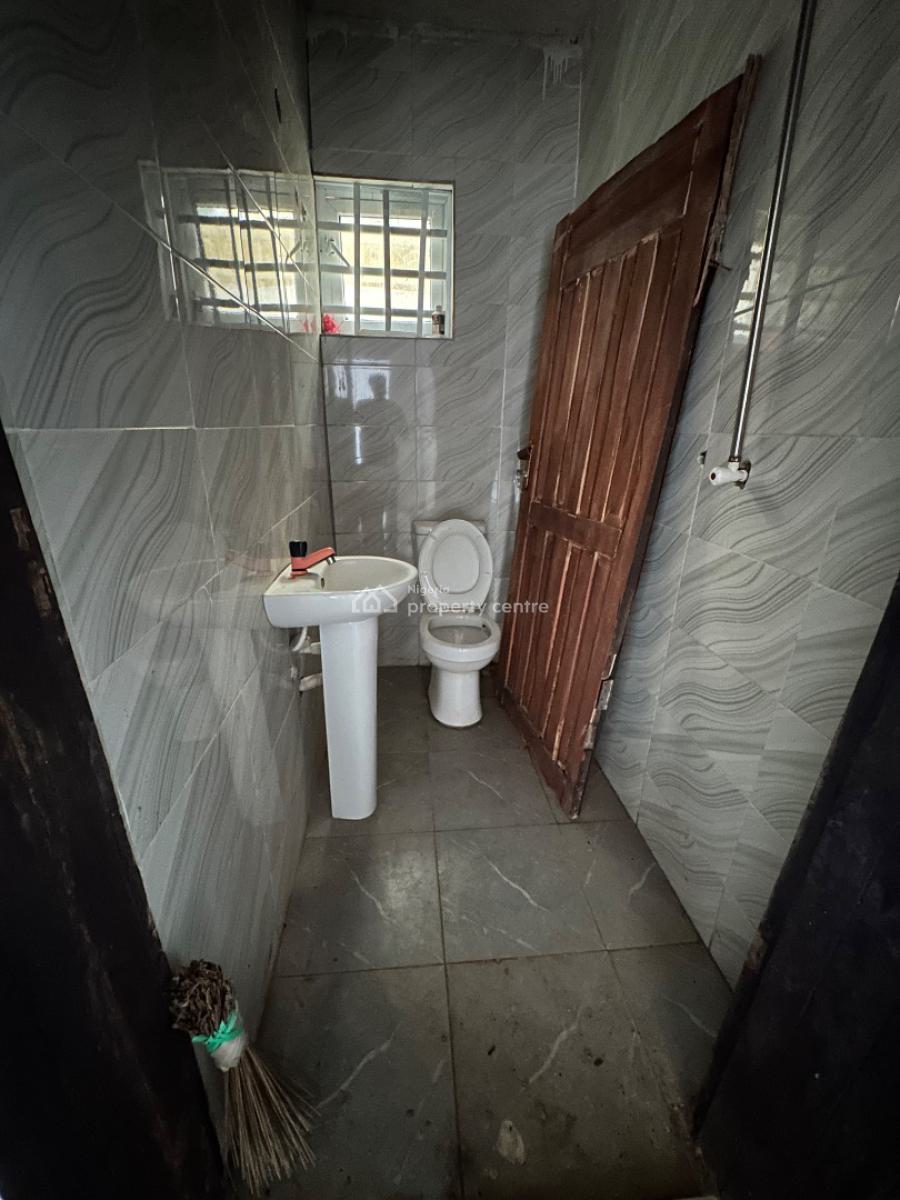 Standard Built 2bed Apartment in a Conducive and Serene Neighborhood, Adenike Citizen Street, Ayobo, Lagos, Flat / Apartment for Rent