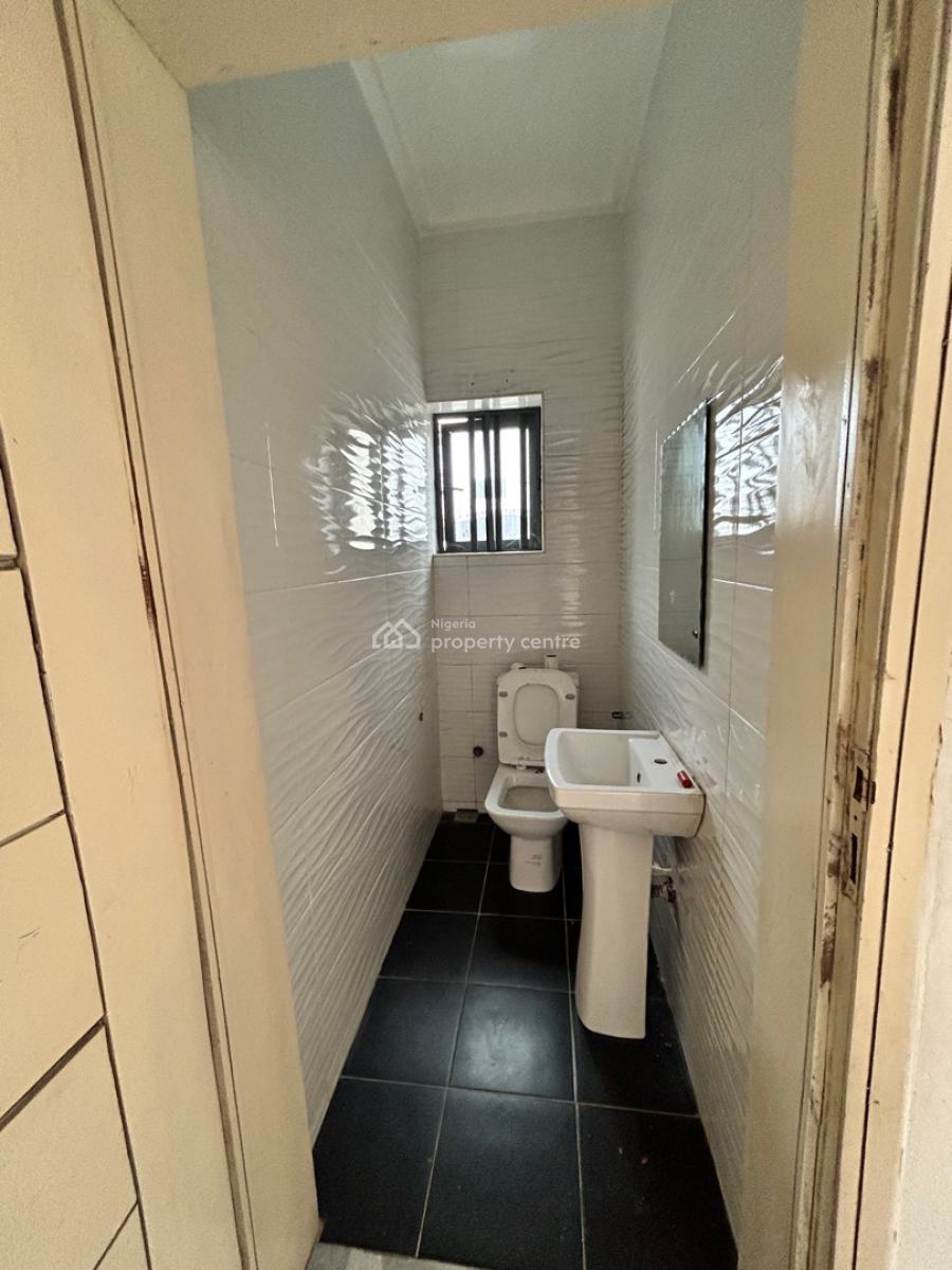 3 Bedroom Flat Available in Kusenla, Kusenla Ikate, Lekki Phase 1, Lekki, Lagos, Terraced Duplex for Rent