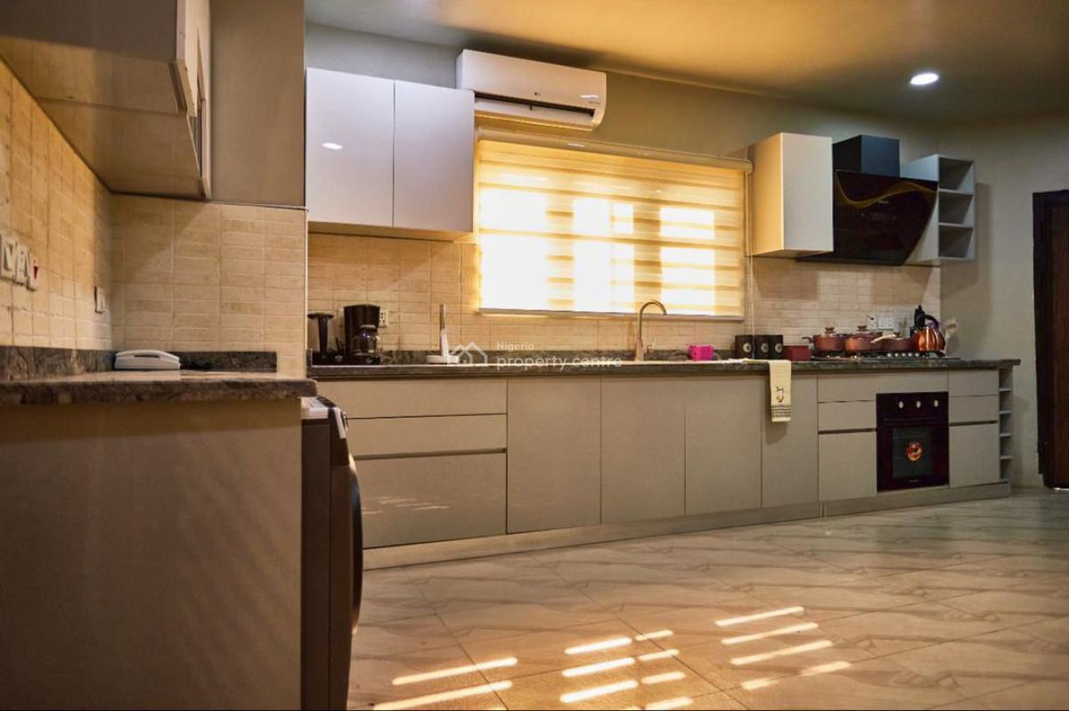 Astonishingly Decorated 3bedroom Apartment, Victoria Island (vi), Lagos, Flat / Apartment Short Let