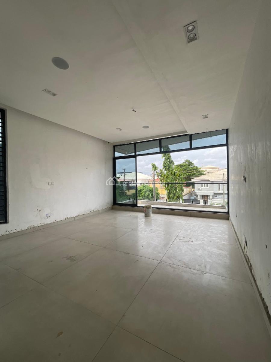 Luxurious 5 Bedroom Detached Home with Swimming Pool,cinema,gym, Lekki Phase 1, Lekki, Lagos, Detached Duplex for Sale