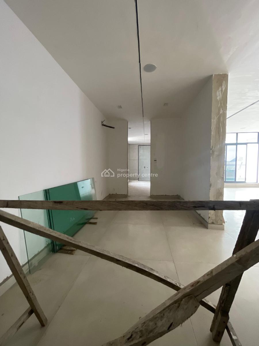 Luxurious 5 Bedroom Detached Home with Swimming Pool,cinema,gym, Lekki Phase 1, Lekki, Lagos, Detached Duplex for Sale