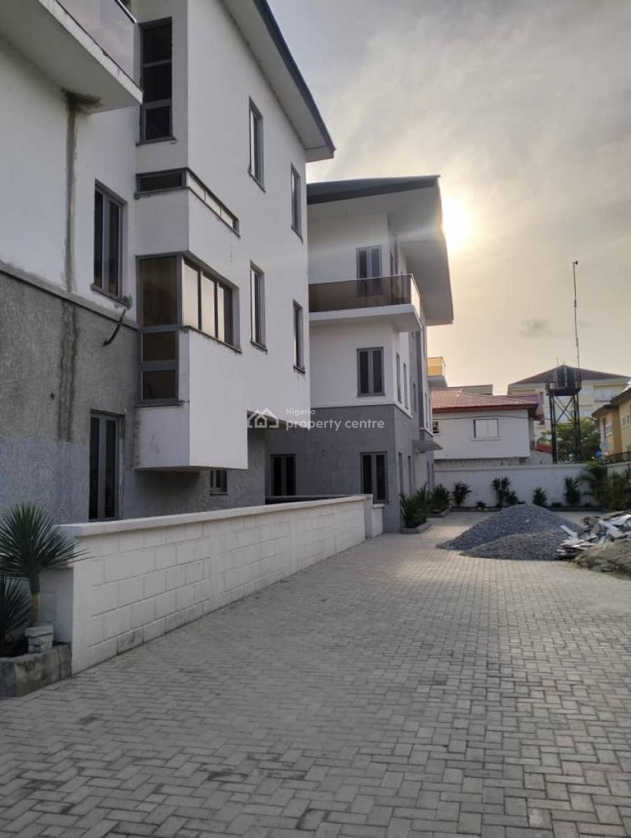 4 Units of 4 Bedrooms Semi Detached Duplex with a Bq, Rhs, Lekki Phase 1, Lekki, Lagos, Semi-detached Duplex for Rent