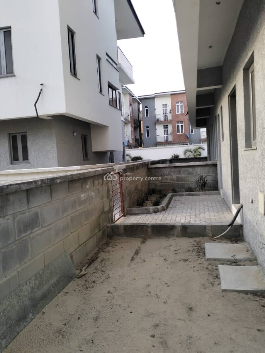 4 Units of 4 Bedrooms Semi Detached Duplex with a Bq, Rhs, Lekki Phase 1, Lekki, Lagos, Semi-detached Duplex for Rent