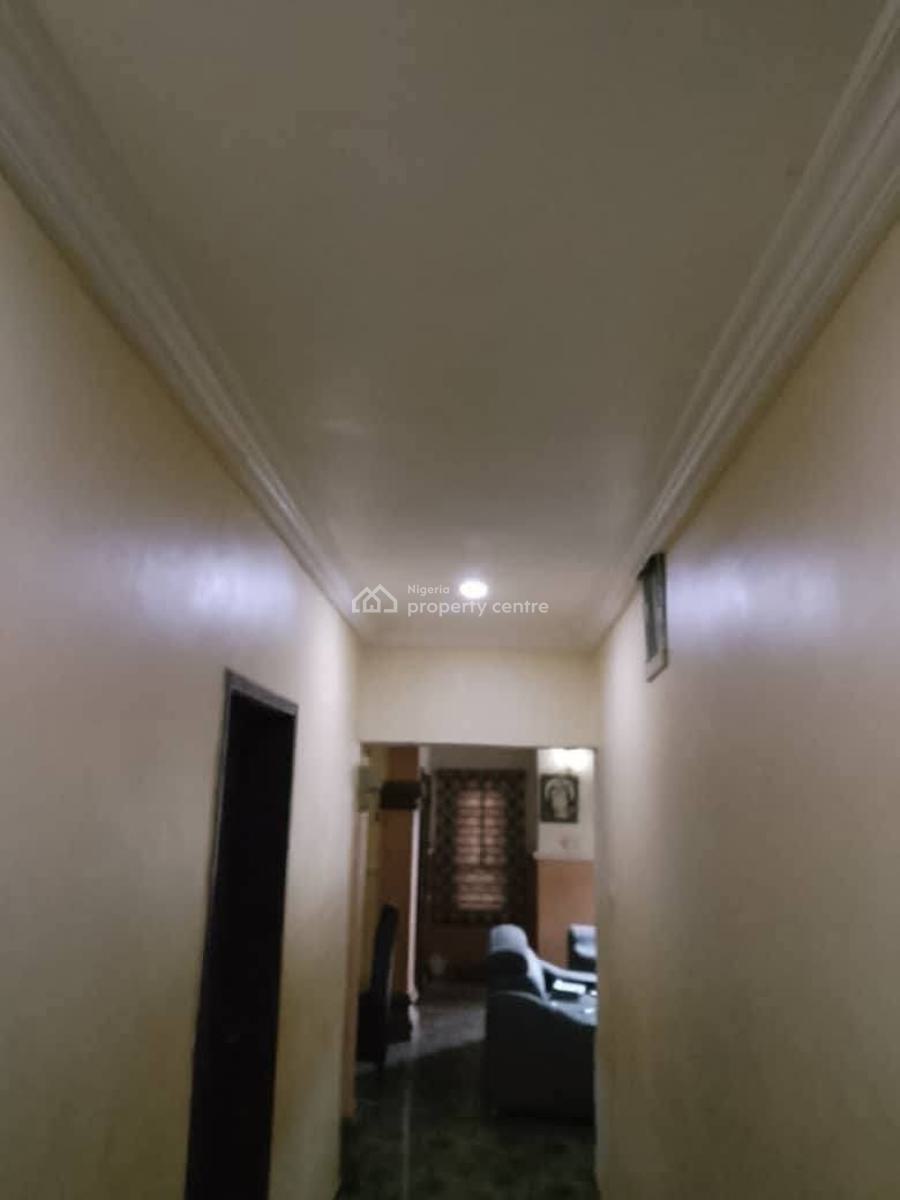 2 Bedroom Apartments, Shomolu, Lagos, Flat / Apartment Short Let