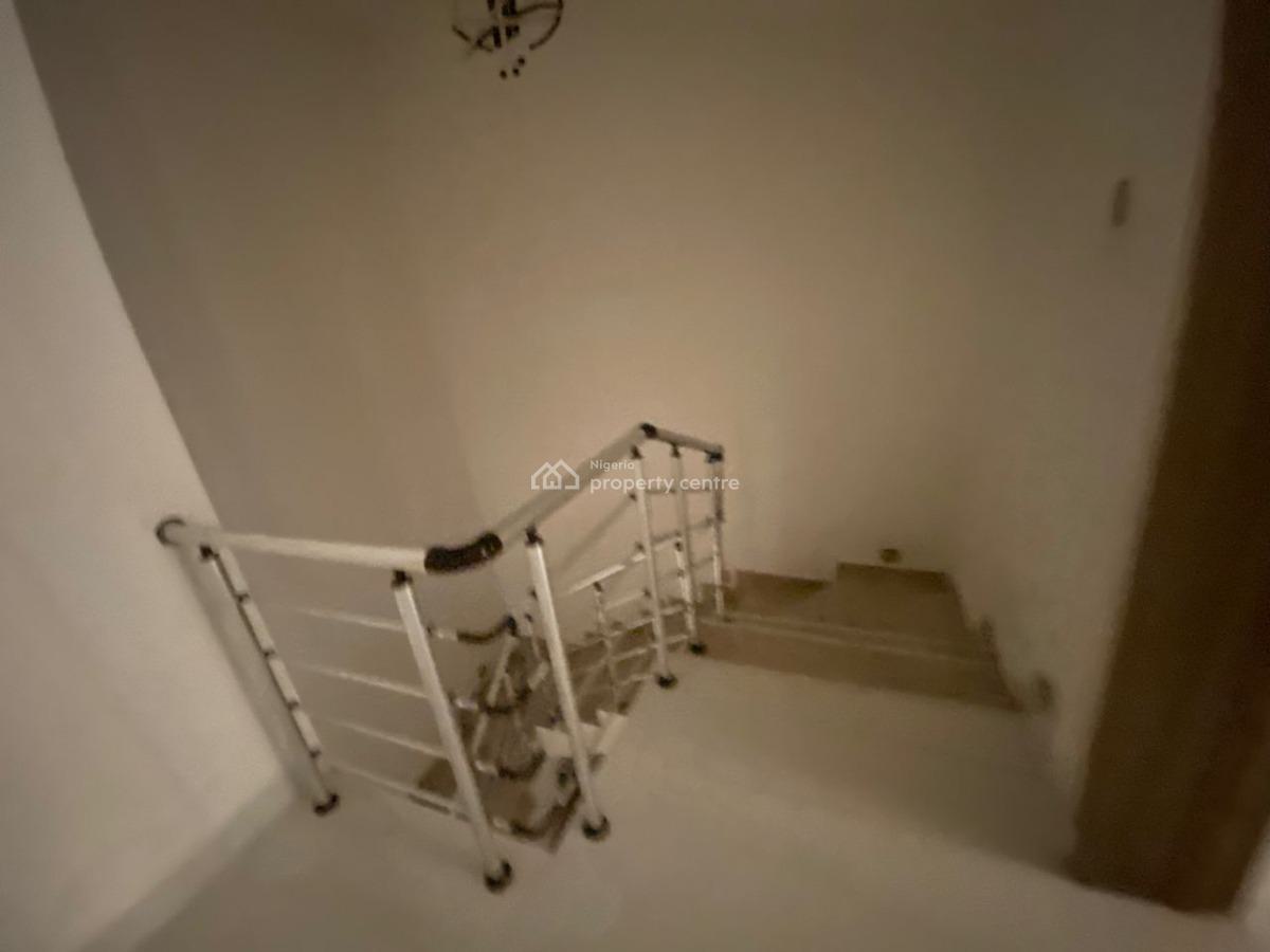 4 Bedroom Semi Detached Duplex, Gra Phase 1, Magodo, Lagos, Semi-detached Duplex for Sale