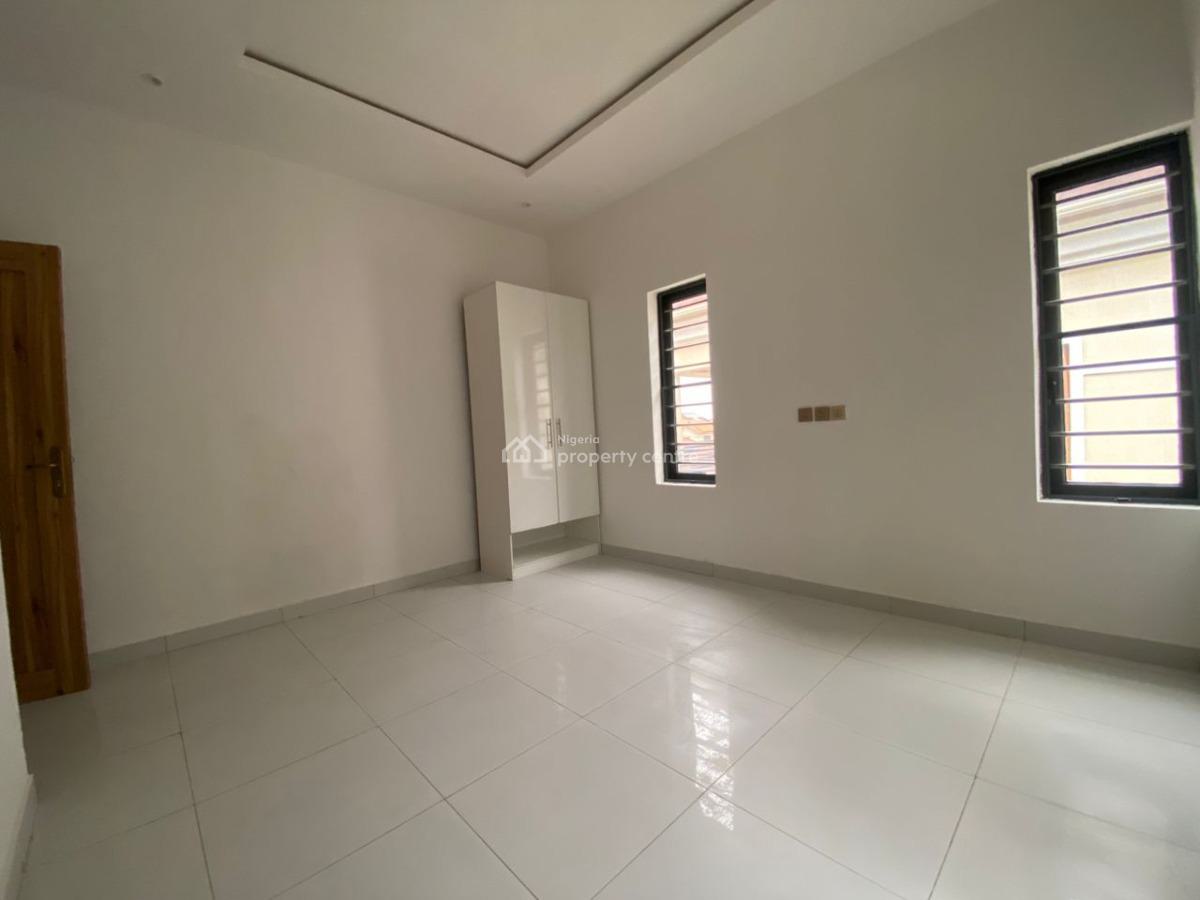 4 Bedroom Semi Detached Duplex, Gra Phase 1, Magodo, Lagos, Semi-detached Duplex for Sale