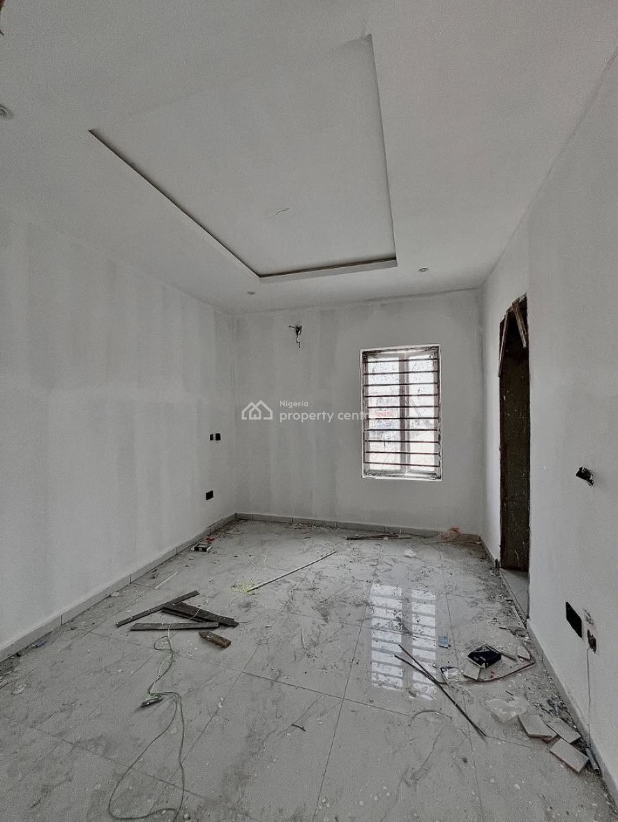 Lovely 2 Bedroom Apartment with a Bq, Ikate, Lekki, Lagos, Block of Flats for Sale