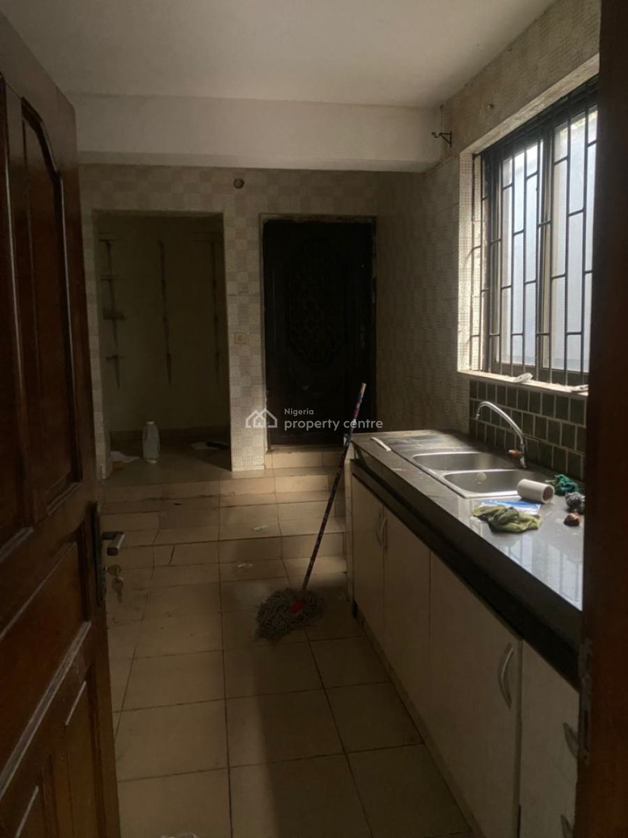 a Neatly Used 3 Bedroom Duplex, Diamond Estate Off Cmd Road, Shangisja, Gra Phase 2, Magodo, Lagos, Detached Duplex for Rent