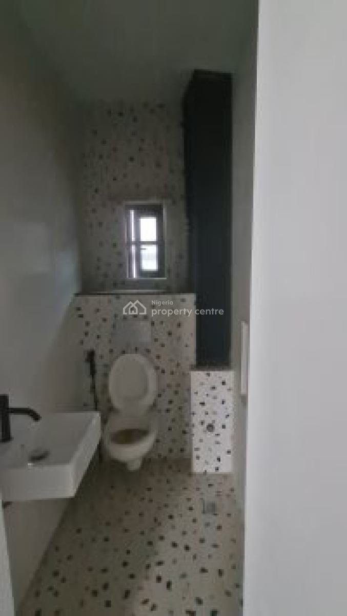 1 Bed Apartment  All Rooms Ensuite  Fitted Kitchen  Bq, Awolowo Road, Old Ikoyi, Ikoyi, Lagos, Flat / Apartment for Sale