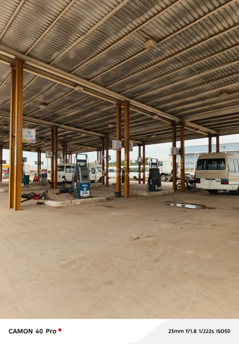 19 Pumps Filling Station, Abuja Keffi Express Road, Mararaba, Abuja, Filling Station for Sale